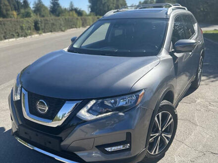 Серый Ниссан Rogue, объемом двигателя 2.49 л и пробегом 74 тыс. км за 16999 $, фото 1 на Automoto.ua