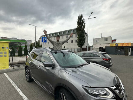 Ниссан Rogue 2019 в Киеве на Automoto.ua Серый Ниссан Rogue, объемом двигателя 2.4 л и пробегом 42 тыс. км за 16200 $, фото 1 на Automoto.ua