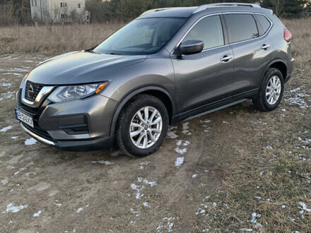 Серый Ниссан Rogue, объемом двигателя 2.49 л и пробегом 112 тыс. км за 18000 $, фото 1 на Automoto.ua