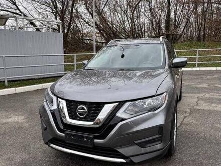 Серый Ниссан Rogue, объемом двигателя 2.49 л и пробегом 128 тыс. км за 14950 $, фото 1 на Automoto.ua