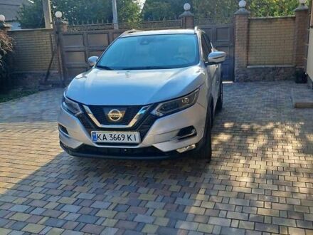 Серый Ниссан Rogue, объемом двигателя 2 л и пробегом 75 тыс. км за 15850 $, фото 1 на Automoto.ua