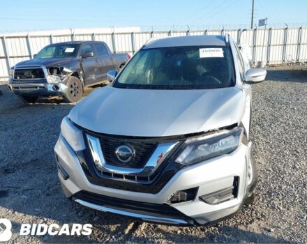 Серый Ниссан Rogue, объемом двигателя 2.5 л и пробегом 119 тыс. км за 11000 $, фото 1 на Automoto.ua