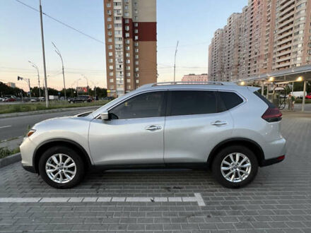 Ниссан Rogue 2019 в Киеве на Automoto.ua Серый Ниссан Rogue, объемом двигателя 2.5 л и пробегом 115 тыс. км за 16800 $, фото 1 на Automoto.ua