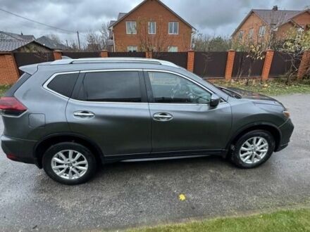 Серый Ниссан Rogue, объемом двигателя 0 л и пробегом 108 тыс. км за 396 $, фото 1 на Automoto.ua