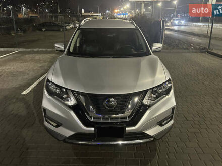 Серый Ниссан Rogue, объемом двигателя 2.49 л и пробегом 55 тыс. км за 15700 $, фото 1 на Automoto.ua