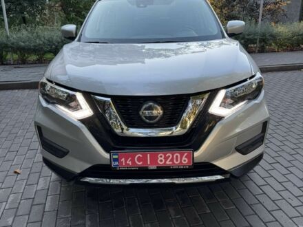 Сірий Ніссан Rogue, об'ємом двигуна 2.5 л та пробігом 29 тис. км за 332 $, фото 1 на Automoto.ua