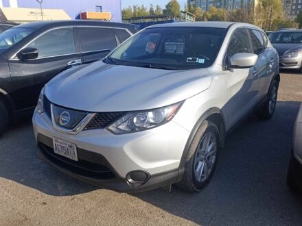Сірий Ніссан Rogue, об'ємом двигуна 2 л та пробігом 75 тис. км за 14900 $, фото 1 на Automoto.ua