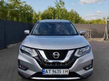 Сірий Ніссан Rogue, об'ємом двигуна 2.49 л та пробігом 130 тис. км за 15600 $, фото 1 на Automoto.ua