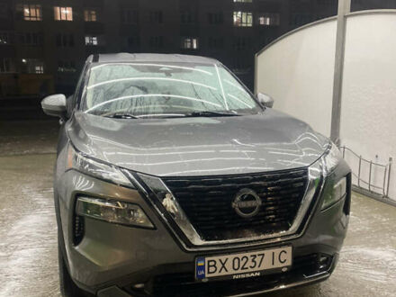 Ниссан Rogue 2020 в Хмельницком на Automoto.ua Серый Ниссан Rogue, объемом двигателя 2.49 л и пробегом 94 тыс. км за 23500 $, фото 1 на Automoto.ua