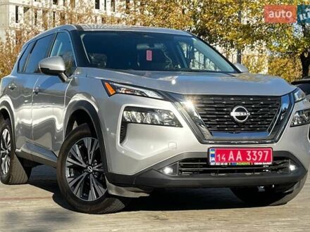 Серый Ниссан Rogue, объемом двигателя 1.5 л и пробегом 111 тыс. км за 23500 $, фото 1 на Automoto.ua