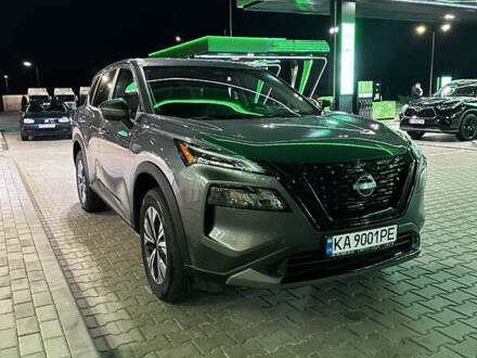 Сірий Ніссан Rogue, об'ємом двигуна 1.5 л та пробігом 28 тис. км за 25997 $, фото 1 на Automoto.ua