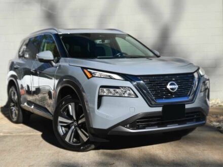 Серый Ниссан Rogue, объемом двигателя 1.5 л и пробегом 16 тыс. км за 10200 $, фото 1 на Automoto.ua