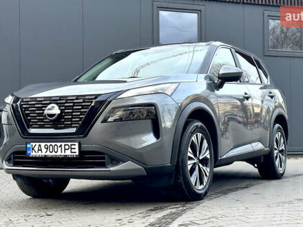 Серый Ниссан Rogue, объемом двигателя 1.5 л и пробегом 29 тыс. км за 23500 $, фото 1 на Automoto.ua