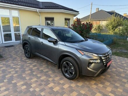 Ниссан Rogue 2024 в Черкассах на Automoto.ua Серый Ниссан Rogue, объемом двигателя 1.5 л и пробегом 15 тыс. км за 646 $, фото 1 на Automoto.ua