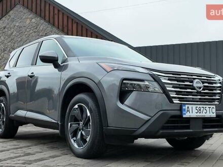 Серый Ниссан Rogue, объемом двигателя 1.5 л и пробегом 4 тыс. км за 25800 $, фото 1 на Automoto.ua