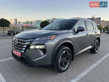 Сірий Ніссан Rogue, об'ємом двигуна 1.5 л та пробігом 10 тис. км за 28600 $, фото 1 на Automoto.ua