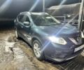 Синий Ниссан Rogue, объемом двигателя 2.4 л и пробегом 240 тыс. км за 9700 $, фото 2 на Automoto.ua