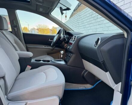 Синий Ниссан Rogue, объемом двигателя 2.5 л и пробегом 243 тыс. км за 7200 $, фото 10 на Automoto.ua