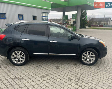 Синий Ниссан Rogue, объемом двигателя 2.49 л и пробегом 204 тыс. км за 7750 $, фото 2 на Automoto.ua