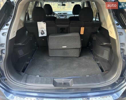 Синий Ниссан Rogue, объемом двигателя 2.49 л и пробегом 160 тыс. км за 12700 $, фото 12 на Automoto.ua