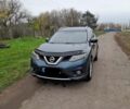 Синий Ниссан Rogue, объемом двигателя 2.5 л и пробегом 150 тыс. км за 12300 $, фото 2 на Automoto.ua