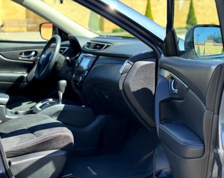 Синий Ниссан Rogue, объемом двигателя 2.5 л и пробегом 165 тыс. км за 13000 $, фото 5 на Automoto.ua