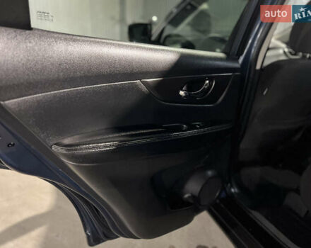 Синий Ниссан Rogue, объемом двигателя 2.49 л и пробегом 136 тыс. км за 13300 $, фото 51 на Automoto.ua