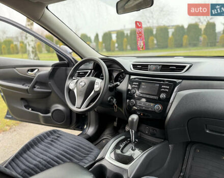 Синий Ниссан Rogue, объемом двигателя 2.5 л и пробегом 205 тыс. км за 12200 $, фото 21 на Automoto.ua