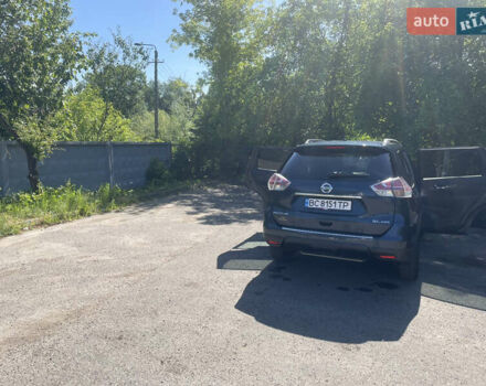 Синий Ниссан Rogue, объемом двигателя 2.49 л и пробегом 197 тыс. км за 12600 $, фото 5 на Automoto.ua