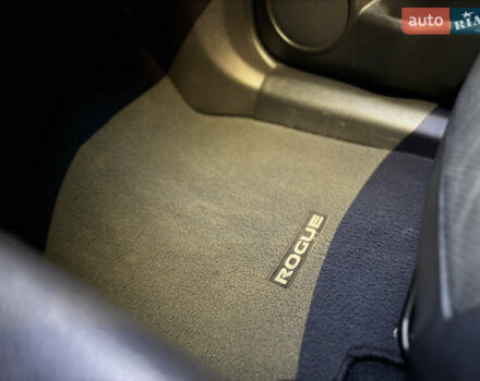 Синій Ніссан Rogue, об'ємом двигуна 2.5 л та пробігом 105 тис. км за 15700 $, фото 21 на Automoto.ua