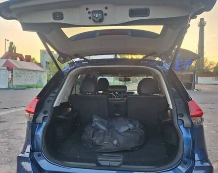 Синий Ниссан Rogue, объемом двигателя 2.49 л и пробегом 101 тыс. км за 16000 $, фото 8 на Automoto.ua