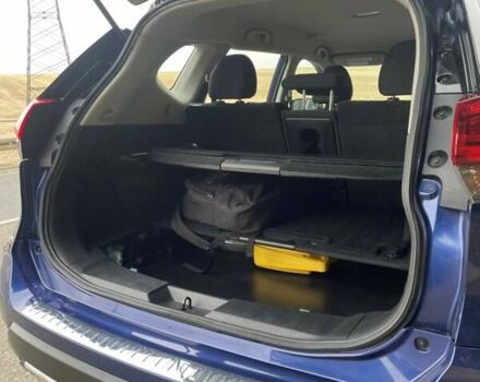 Синий Ниссан Rogue, объемом двигателя 2.5 л и пробегом 149 тыс. км за 14000 $, фото 5 на Automoto.ua