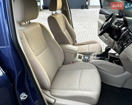 Синий Ниссан Rogue, объемом двигателя 2.49 л и пробегом 98 тыс. км за 13800 $, фото 26 на Automoto.ua