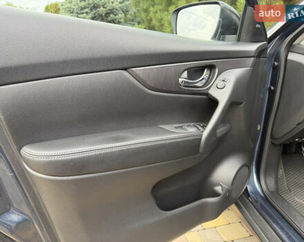 Синий Ниссан Rogue, объемом двигателя 2.5 л и пробегом 140 тыс. км за 12500 $, фото 34 на Automoto.ua