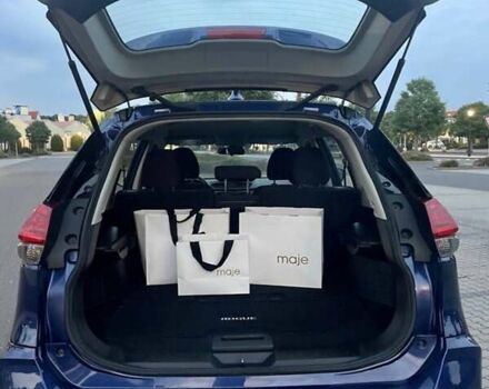 Синий Ниссан Rogue, объемом двигателя 2.5 л и пробегом 149 тыс. км за 14000 $, фото 4 на Automoto.ua