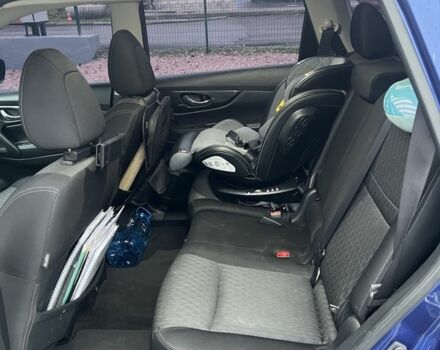 Синий Ниссан Rogue, объемом двигателя 2.5 л и пробегом 134 тыс. км за 13700 $, фото 8 на Automoto.ua