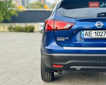 Синий Ниссан Rogue, объемом двигателя 2 л и пробегом 75 тыс. км за 16900 $, фото 5 на Automoto.ua