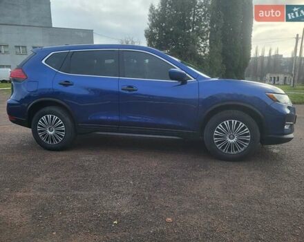Синий Ниссан Rogue, объемом двигателя 2.49 л и пробегом 189 тыс. км за 11990 $, фото 5 на Automoto.ua