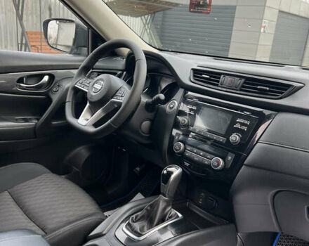 Синий Ниссан Rogue, объемом двигателя 2.49 л и пробегом 90 тыс. км за 15500 $, фото 20 на Automoto.ua