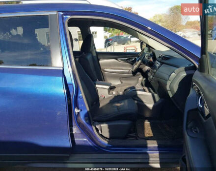 Синий Ниссан Rogue, объемом двигателя 2.5 л и пробегом 215 тыс. км за 8500 $, фото 7 на Automoto.ua