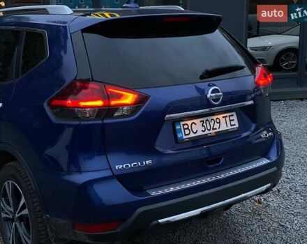 Ниссан Rogue 2017 в Львове на Automoto.ua Синий Ниссан Rogue, объемом двигателя 2.49 л и пробегом 137 тыс. км за 17500 $, фото 4 на Automoto.ua