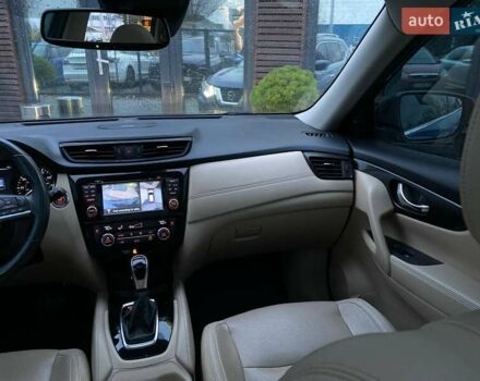 Ниссан Rogue 2017 в Львове на Automoto.ua Синий Ниссан Rogue, объемом двигателя 2.49 л и пробегом 137 тыс. км за 17500 $, фото 10 на Automoto.ua