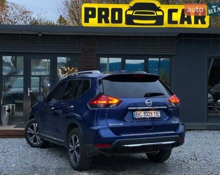 Ниссан Rogue 2017 в Львове на Automoto.ua Синий Ниссан Rogue, объемом двигателя 2.49 л и пробегом 137 тыс. км за 17500 $, фото 3 на Automoto.ua