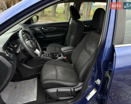 Синий Ниссан Rogue, объемом двигателя 2.5 л и пробегом 171 тыс. км за 12500 $, фото 17 на Automoto.ua