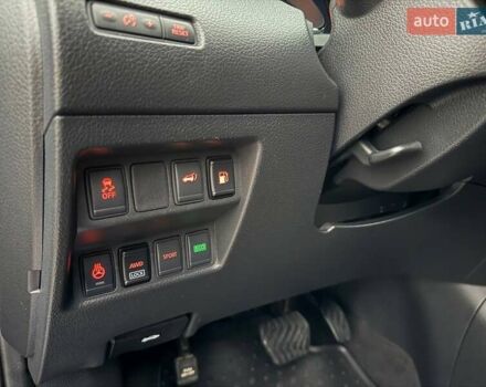 Синий Ниссан Rogue, объемом двигателя 2.49 л и пробегом 140 тыс. км за 17200 $, фото 10 на Automoto.ua