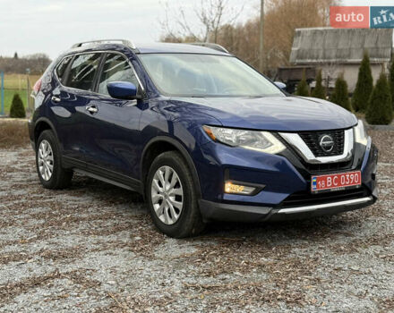 Синий Ниссан Rogue, объемом двигателя 2.5 л и пробегом 171 тыс. км за 12500 $, фото 4 на Automoto.ua