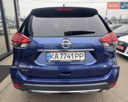 Синий Ниссан Rogue, объемом двигателя 2.49 л и пробегом 132 тыс. км за 17000 $, фото 5 на Automoto.ua