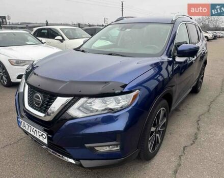 Синий Ниссан Rogue, объемом двигателя 2.49 л и пробегом 132 тыс. км за 17000 $, фото 3 на Automoto.ua