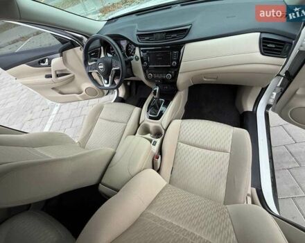 Синий Ниссан Rogue, объемом двигателя 2.5 л и пробегом 25 тыс. км за 18500 $, фото 6 на Automoto.ua