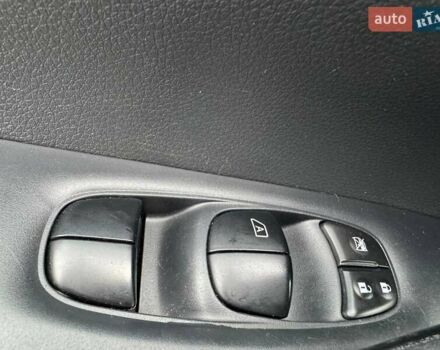 Синий Ниссан Rogue, объемом двигателя 2.49 л и пробегом 120 тыс. км за 16990 $, фото 16 на Automoto.ua